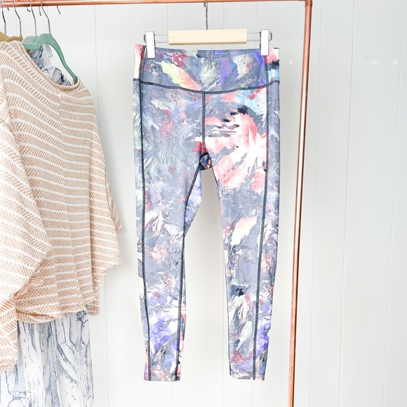 Pants - Athletic Capris size Small